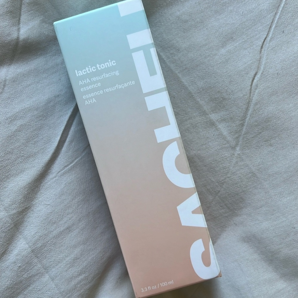 SACHEU Lactic Tonic AHA Resurfacing Essence